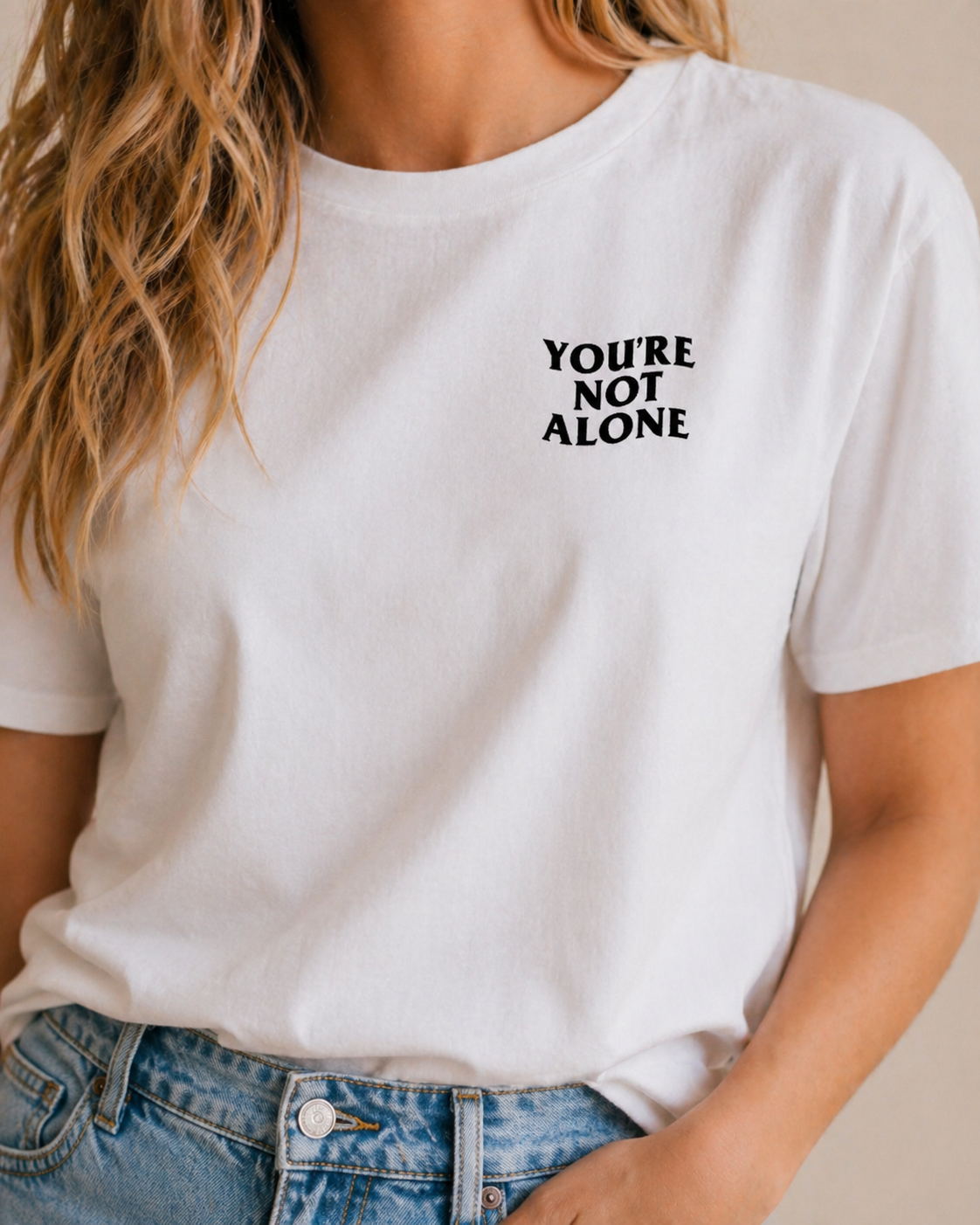 YNA WAVE T-SHIRT - WHITE AND IVORY